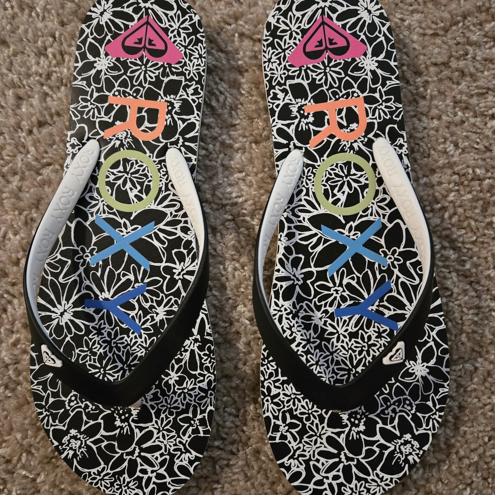 Roxy Multicolor Floral Sandals